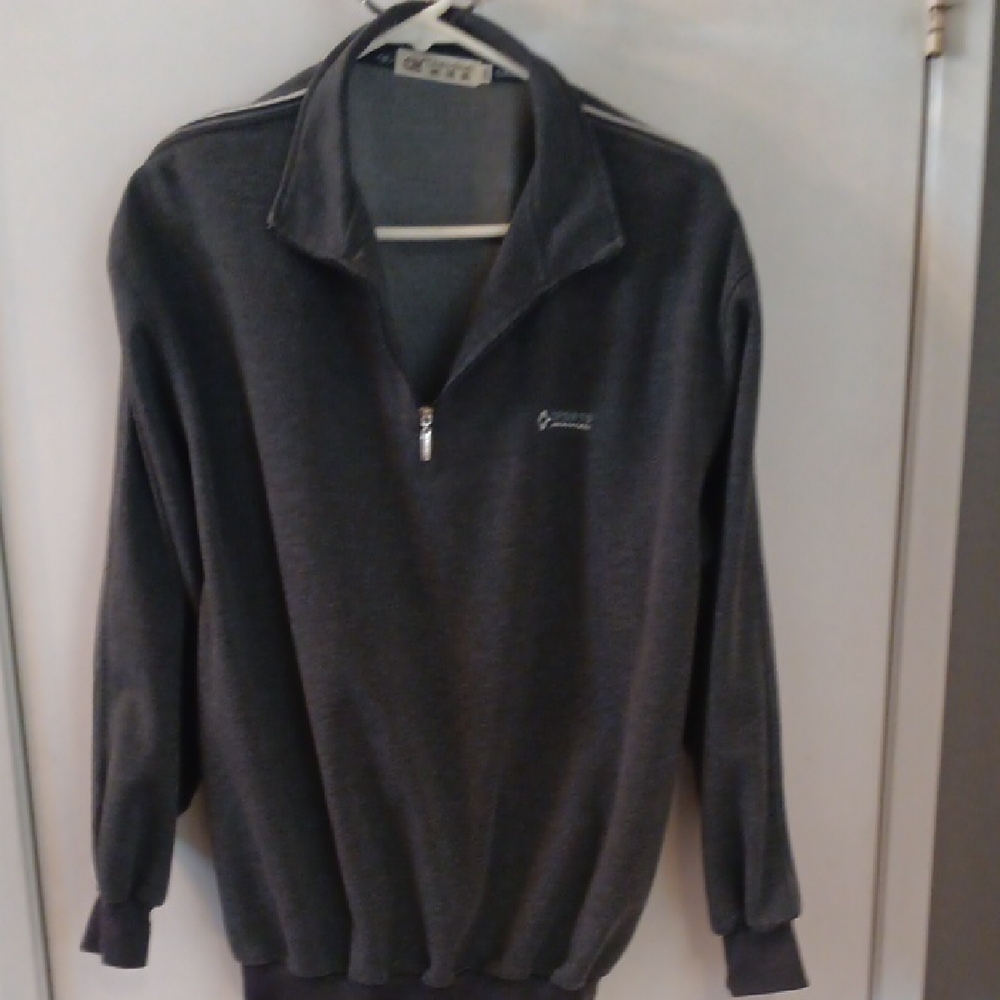 Women's Classic Dark Gray Zip-Up Sweater
